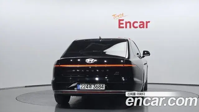 Hyundai Grandeur 2023 — Photo 4/20