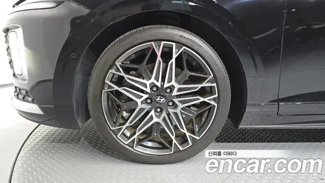 Hyundai Grandeur 2023 — Photo 5/20