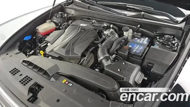 Hyundai Grandeur 2023 — Photo 6/20