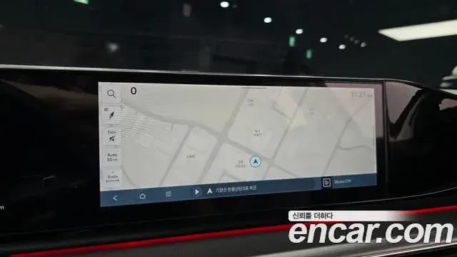 Hyundai Grandeur 2023 — Photo 17/20