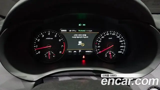 Kia Stinger 2019 — Photo 8/20
