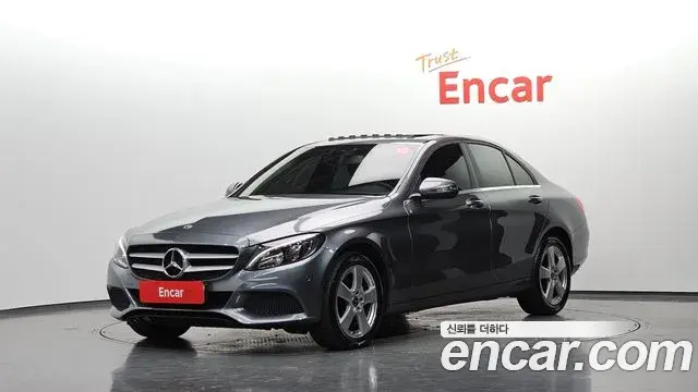 Mercedes-Benz C-Class 2018 — Şəkil 1/20