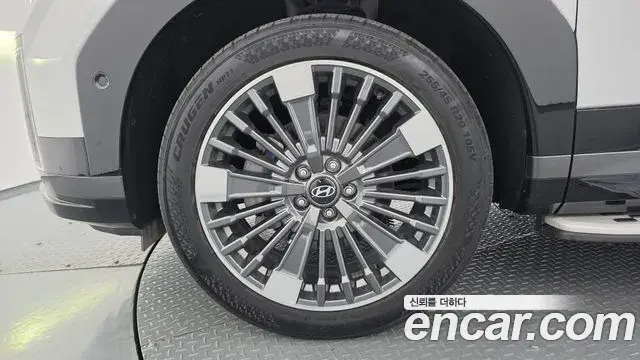 Hyundai Santa Fe 2024 — Photo 5/20