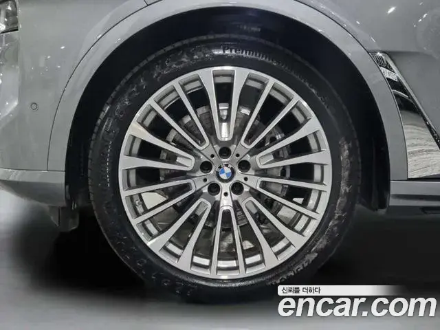 BMW X7 2026 — Şəkil 4/20