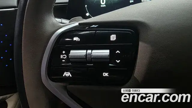 Kia K8 2024 — Photo 19/20