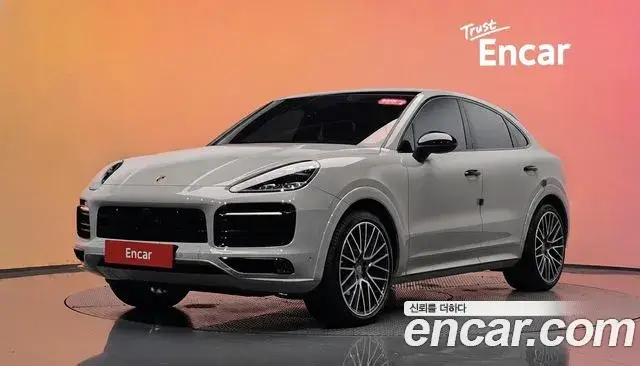 Porsche Cayenne, 2023