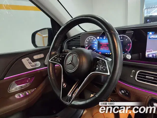 Mercedes-Benz GLE-Class 2023 — Şəkil 16/19
