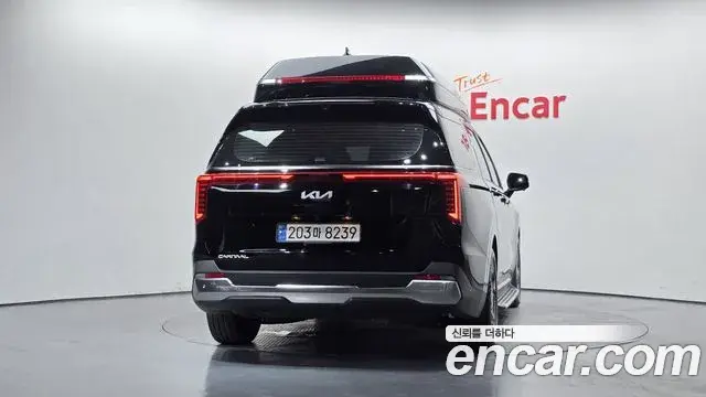 Kia Carnival 2024 — Photo 4/20