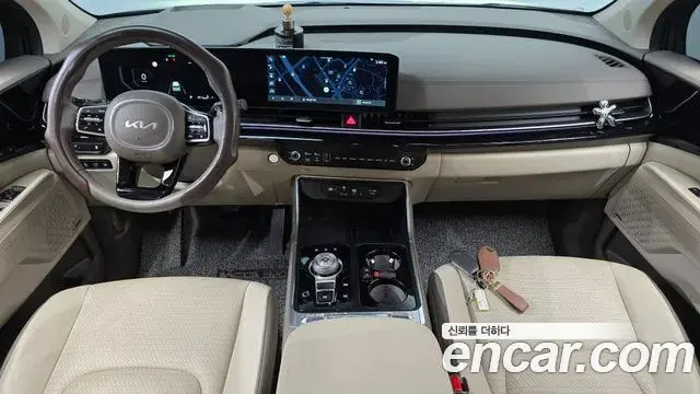 Kia Carnival 2024 — Photo 7/20