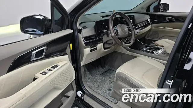 Kia Carnival 2024 — Photo 10/20