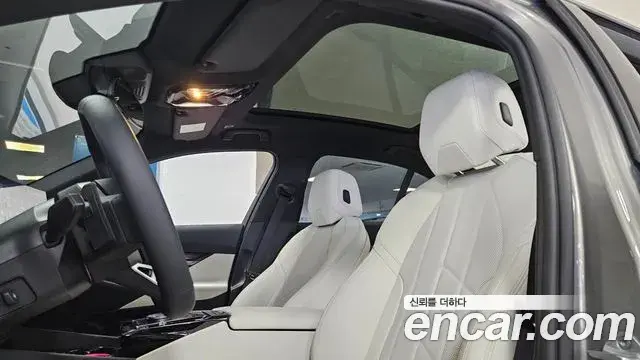 BMW 5 Series 2026 — Şəkil 16/20