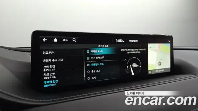Genesis Electrified G80 2023 — Photo 16/20