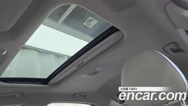 Hyundai Avante 2020 — Photo 16/20