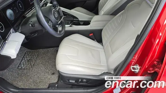 Hyundai Avante 2020 — Photo 18/20