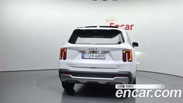 Kia Sorento 2024 — Фото 4/20