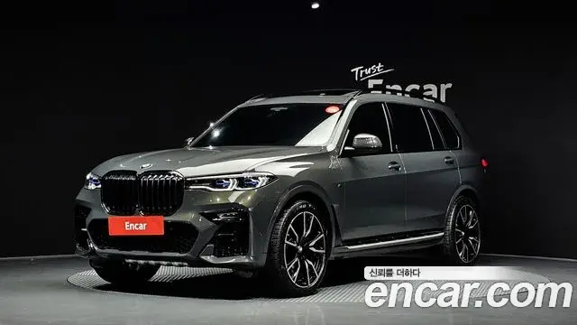 BMW X7 2022 — Photo 1/20