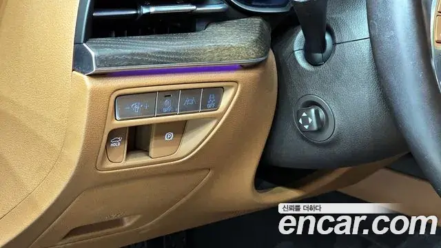 Genesis Electrified G80 2020 — Photo 14/20