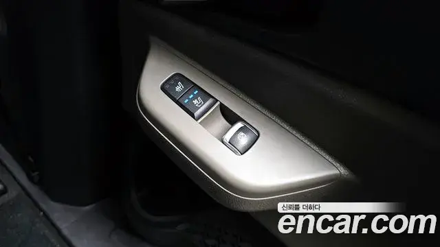 Kia Carnival 2024 — Photo 18/20