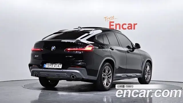 BMW X4 2021 — Photo 2/20