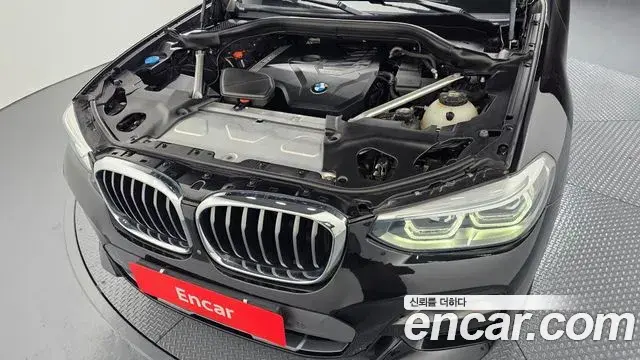 BMW X4 2021 — Photo 6/20