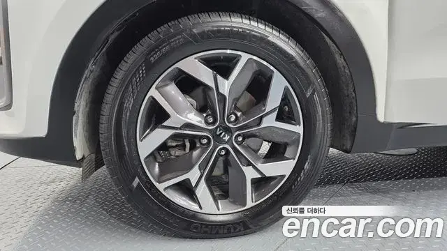 Kia Sportage The Bold 2019 — Фото 5/20