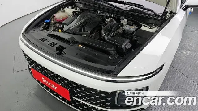 Hyundai Grandeur 2024 — Photo 6/20