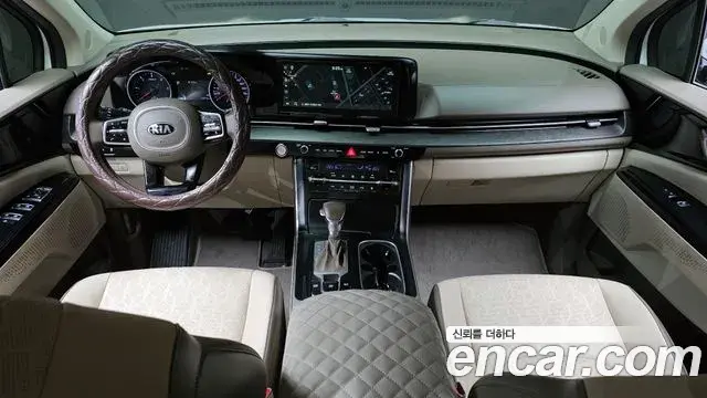 Kia Carnival 2021 — Şəkil 14/20