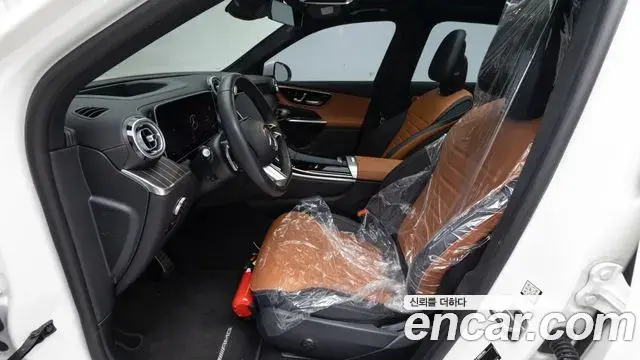 Mercedes-Benz GLC-Class 2025 — Photo 19/19