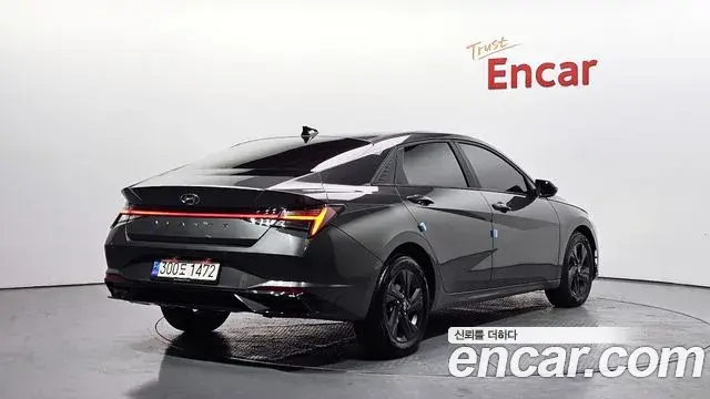 Hyundai The New Avante Hybrid 2022 — ფოტო 18/20