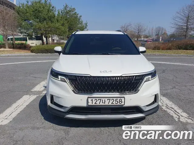 Kia Carnival 2022 — Photo 3/20