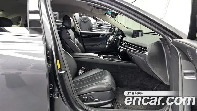 Genesis Electrified G80 2020 — Şəkil 11/20
