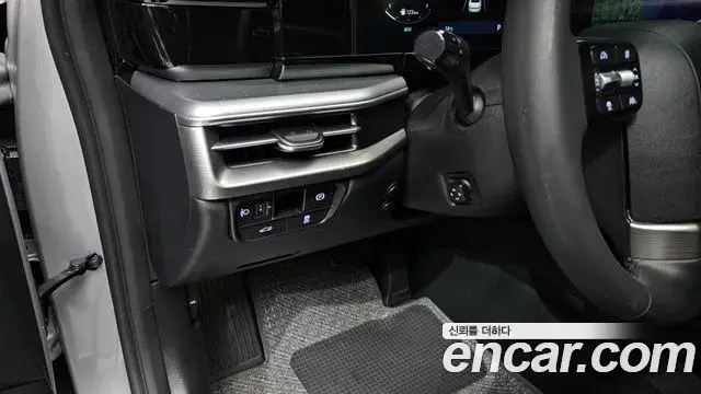 Hyundai Grandeur Hybrid 2023 — ფოტო 9/20