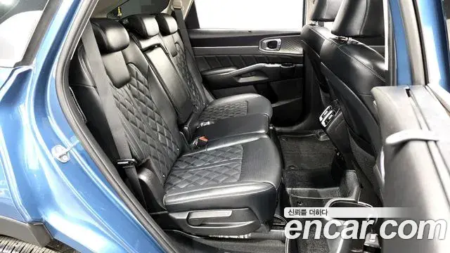 Kia Sorento 2022 — Фото 12/20