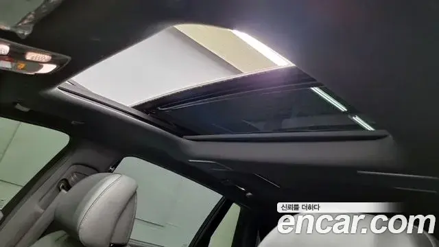 Genesis G90 2022 — Şəkil 10/18