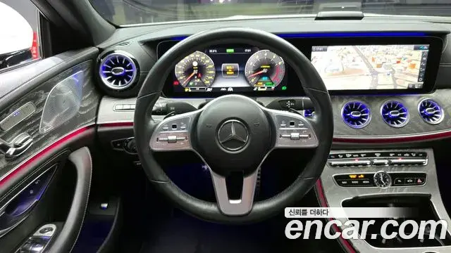Mercedes-Benz CLS-Class 2020 — Photo 13/20