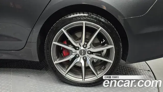 Genesis G70 2019 — Şəkil 27/34