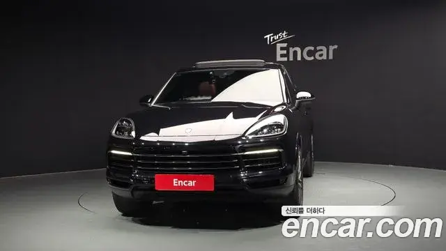 Porsche Cayenne 2020 — Şəkil 39/41