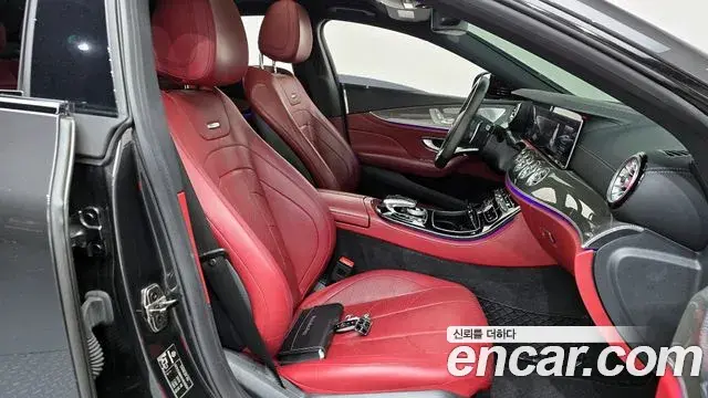 Mercedes-Benz CLS-Class 2019 — Photo 8/37