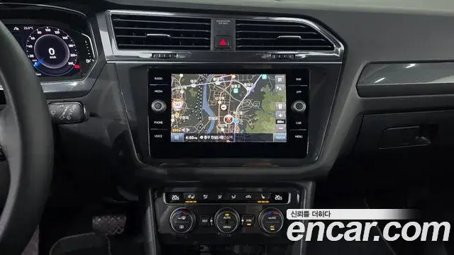 Volkswagen Tiguan Allspace 2020 — Şəkil 10/32