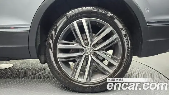 Volkswagen Tiguan Allspace 2020 — Şəkil 12/32