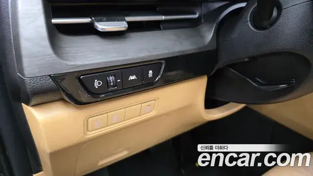 Kia Carnival 2023 — Фото 14/20