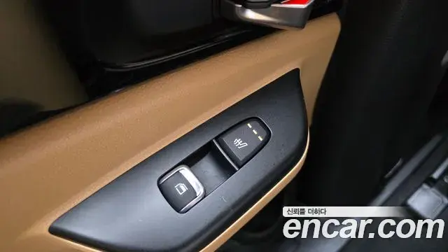 Kia Carnival 2023 — Фото 20/20