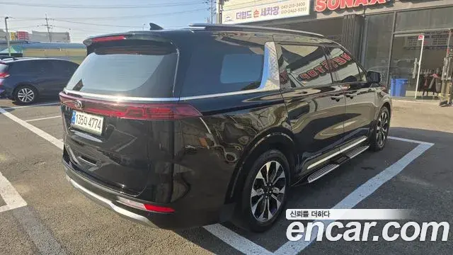 Kia Carnival 2020 — Photo 3/20