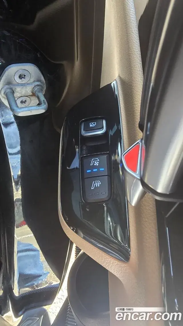 Kia Carnival 2020 — Photo 19/20