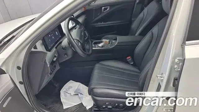 Kia K8 2025 — ფოტო 7/20