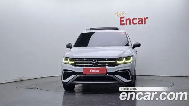 Volkswagen Tiguan Allspace 2022 — Photo 14/30