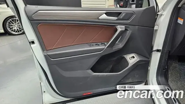 Volkswagen Tiguan Allspace 2022 — Photo 10/30