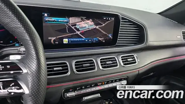 Mercedes-Benz GLE-Class 2023 — Şəkil 25/35