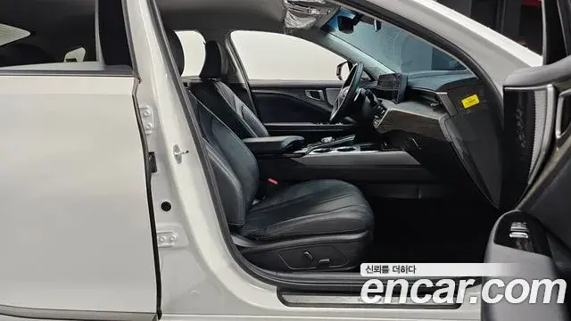 Kia K8 2022 — Şəkil 21/32