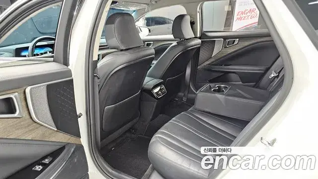Kia K8 2022 — Şəkil 20/32